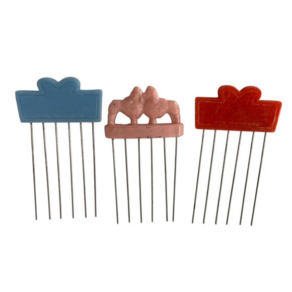 Set of 3 Vintage Hair Picks Combs Pink Poodle "Diane" Metal Teeth - Picture 2 of 5
